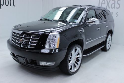 2007 escalade all wheel drive,hwy.miles,we finance