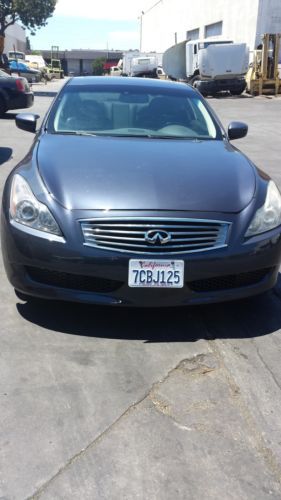Infiniti g37 coupe,runs and drives good,black leather interior,gray on the out