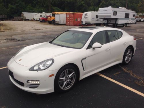 2011 panamera 4s only 25k miles incredible in and out free shipping to your door