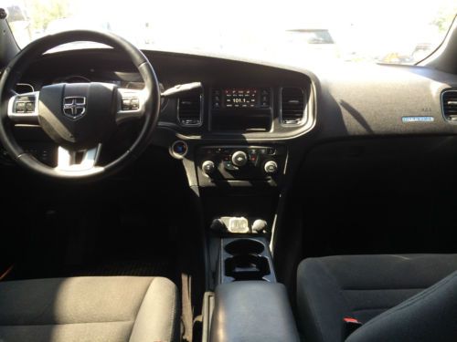 Sell used 2011 Dodge Charger HEMI Sedan 4-Door 5.7L Police ...