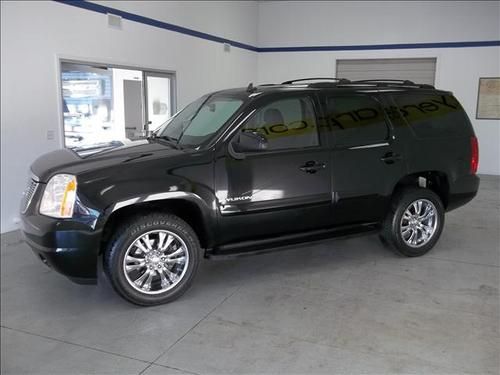 2007 gmc yukon(tahoe) sle-2 4x4, only 86k miles, 20" custom chrome wheels!!!!!