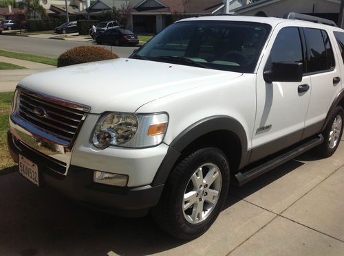 2006 ford explorer xlt sport utility 4-door 4.0l