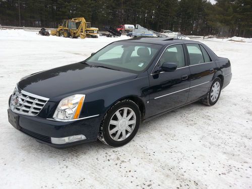 2006 cadillac dts navigation,massaging seats,moonroof