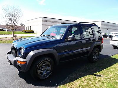 2003 jeep liberty sport 4wd hard to find manual trans!!