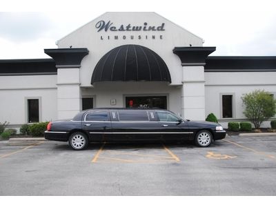 Limo, limousine, lincoln, town car, stretch, 2010, 6 pack, exotic, luxury, rare,