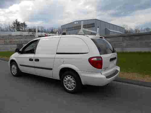 2006 dodge caravan cargo van