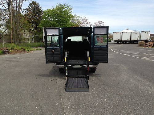 Van wheelchair handicap high top power braun ramp lift dodge ram e 250