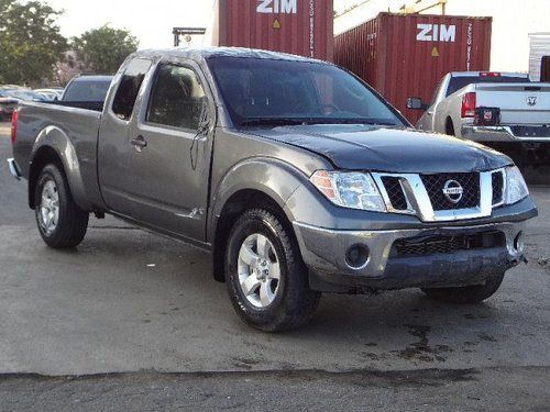 2009 nissan frontier 4wd salvage repirable rebuilder fixer only 31kmiles runs!!!