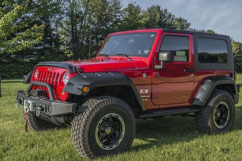 American expedition vehicle aev hemi powered v8 jeep wrangler - very clean!