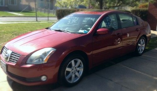 2005 nissan maxima sl sedan 4-door 3.5l red in mint condition female owned