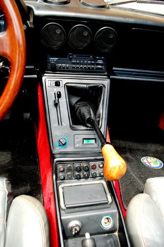 1987 Alfa Romeo Spider Quadrifoglio, image 14