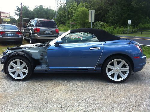 2005 crossfire  ,, salvage title ....