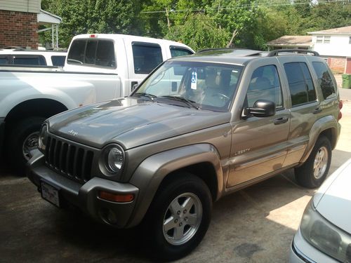 2004 jeep liberty limited sport utility 4-door 3.7l