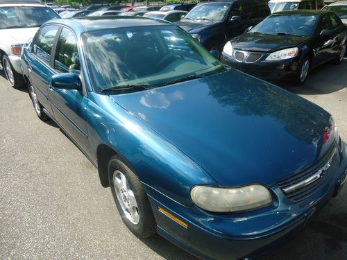 2002 chevrrolet mailbu it is a very nice car runs &amp; drive fine can drive it home