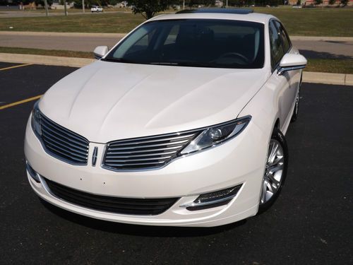 2013 lincoln mkz very low miles..only 1132k