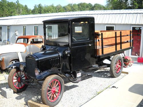 1923 ford model "t" truck