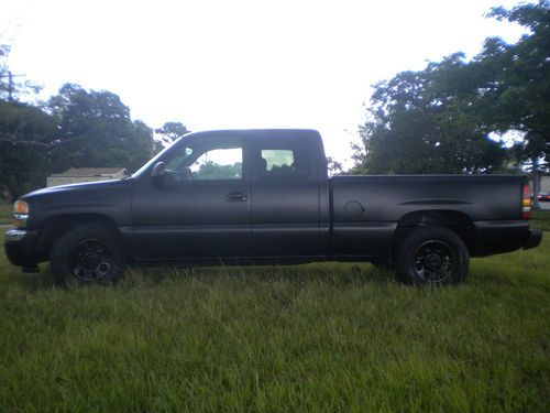 Sell Used 2006 Gmc Sierra 1500 Wt Extended Cab 4 Doors 4 8l