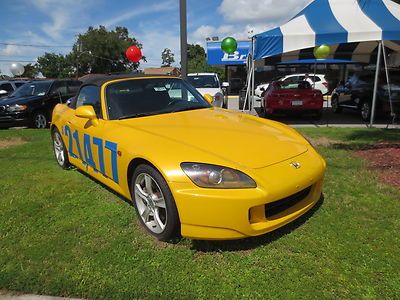Rio yellow pearl 08 s2000 manual transmission convertible rwd 237hp leather cd