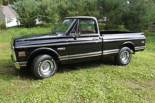 1972 c10 chevrolet cheyenne super short bed, black with red custom interior