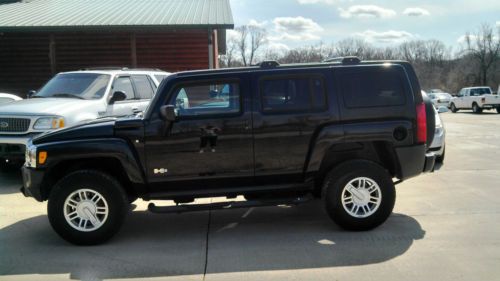 2007 h3 hummer, black, tutone red/black interior