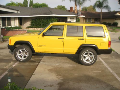 2000 jeep cherokee freedom 4wd 4-door 4.0l