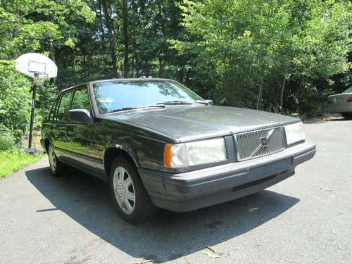 1994 volvo 940 base sedan 4-door 2.3l - low mileage, no reserve.