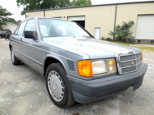 1987 mercedes benz 190d 2.5 diesel super clean only one on the ebay no reserve