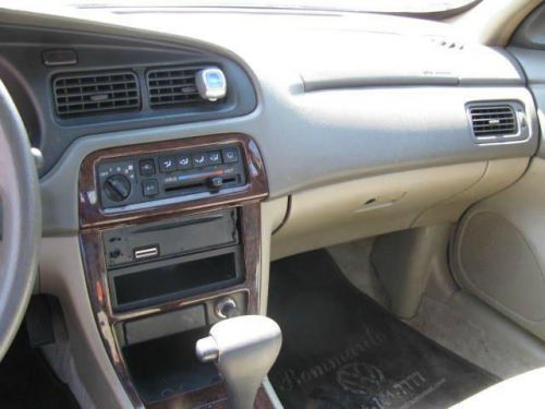 1998 nissan altima gxe