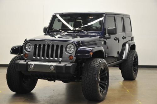 13 wrangler unlimited rare w/22-inch wheels lifted, 1 owner, must look!!