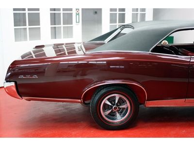 Purchase used 1967 Pontiac GTO Hardtop Burgundy 4 speed ...