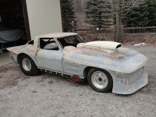 1964 corvette coupe race car project / barn find