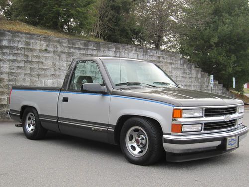 1992 chevrolet silverado, short bed, very low miles, grandpa truck