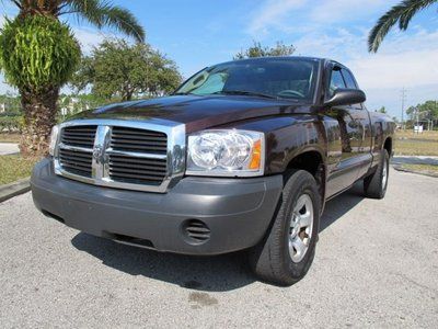 05 extended cab 4x4 clean truck runs great  fl truck low reserve  no rust