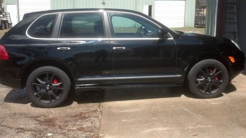 2006 porsche cayenne turbo highly optioned awd