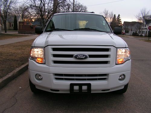 2010 ford expedition xlt white, 4x4, flex fuel, only $18,900! midwest located!