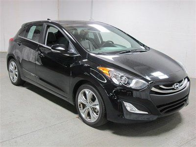 2013 hyundai elantra gt navigation excellent condition one owner local trade