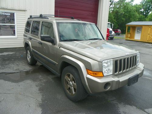 2006 jeep commander base sport utility 4-door 3.7l   no reserve auction