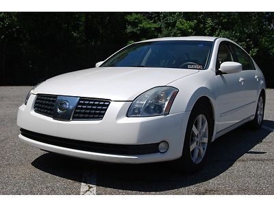 No reserve, auto, sunroof, leather, 6 cylinder, clean carfax, one owner