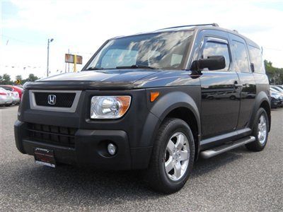 We finance! 4wd ex 5 speed a/c sunroof non smoker no accident carfax certified!