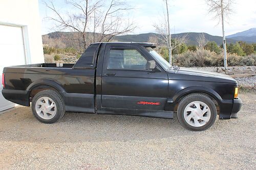 Gmc syclone awd black pickup truck high performance fastest truck in 1991