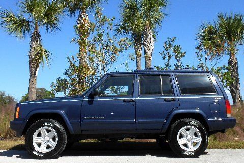 Patriot blue limited ~ 4wd suv 4-door 4.0l~rare leather~new tires~02 03 04 05
