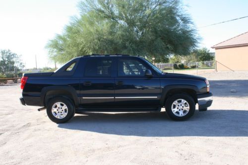 2005 chevrolet avalanche - 1 az owner!  excellent condition inside and outside!