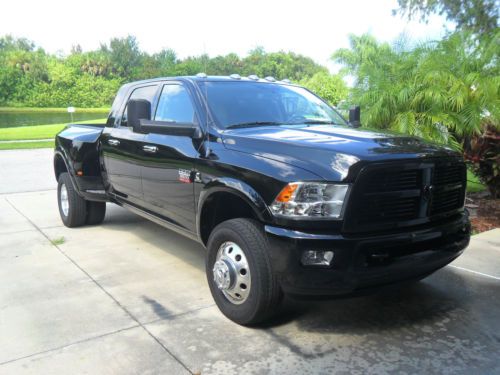 2012 ram 3500 laramie mega cab 6.7l dually 4x4 very clean