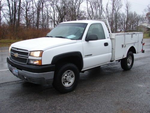 Work series 4x4 utility truck off fleet lease ready for jobsite or plow save $$$