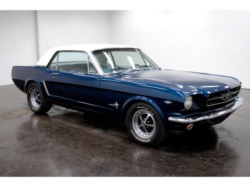 1965 ford mustang 289 v8 automatic pb bucket seats vinyl top take a look at this