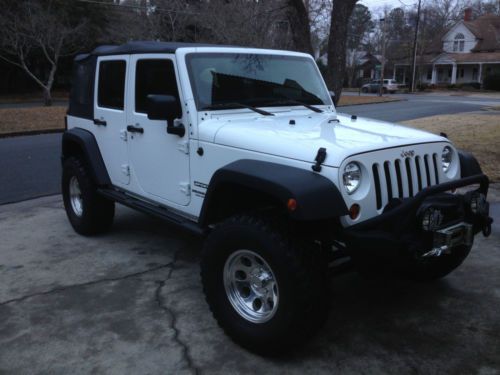 2012 jeep wrangler unlimited with 3&#034; lift, mud tires, white/black, 22k miles