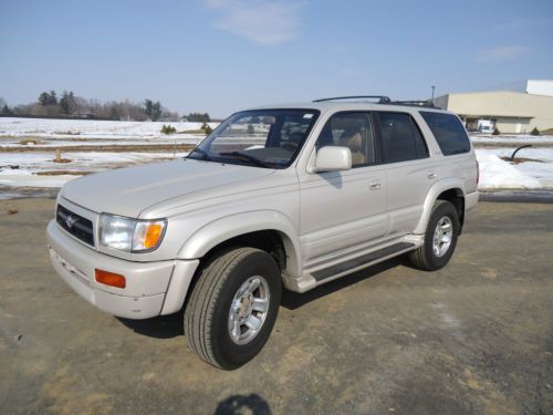 1998 4runner limited 4x4 loaded!