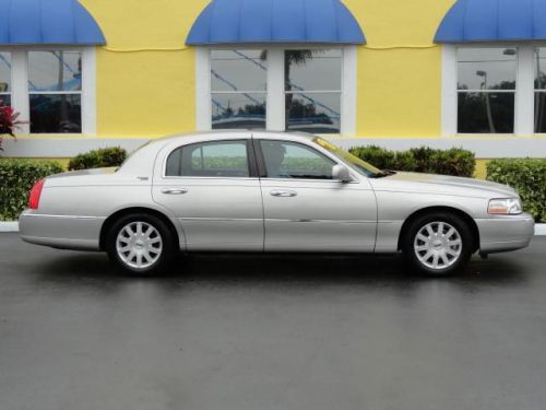 2008 lincoln town car signature limited