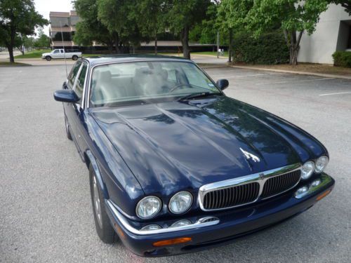 2000 jaguar xj8 - under 48,000 miles