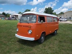 1973 vw vanagon camper  pop top new paint drives great free ship!